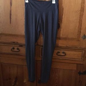 The balance Collection leggings